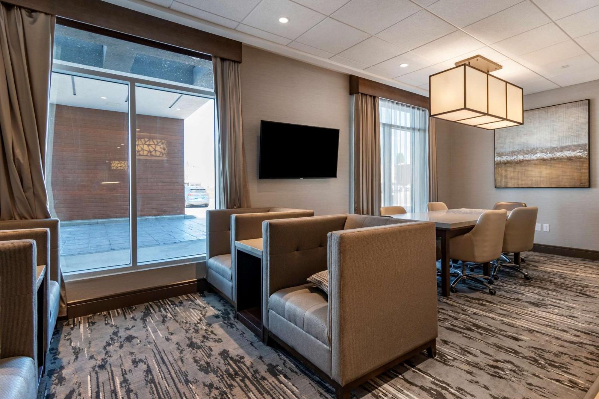 Best Western Premier Prince Albert Exterior foto